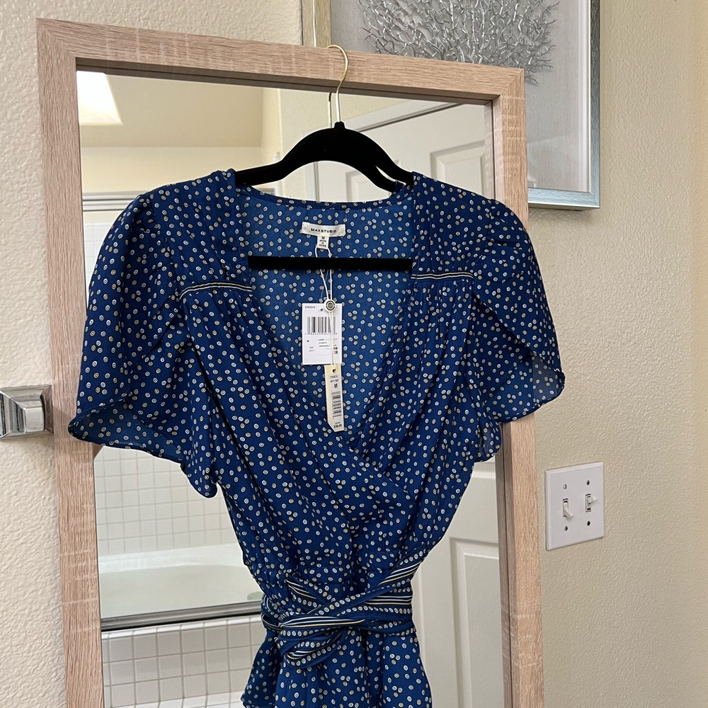 Max Studio blouse - Picture 2 of 2